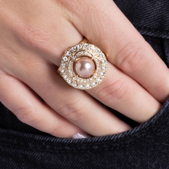 Sneaky Shimmer Brown Ring Sz 6-10 Stretchy - Picture 2 of 3